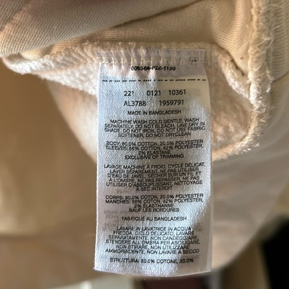 Columbia Women’s Sweater - Picture 9 of 10